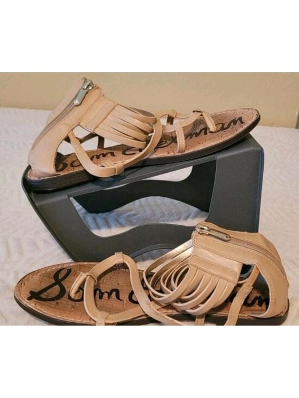 Sam Edelman "Glenda" Gladiator Sandal - Women's Size 7.5M Beige Tan